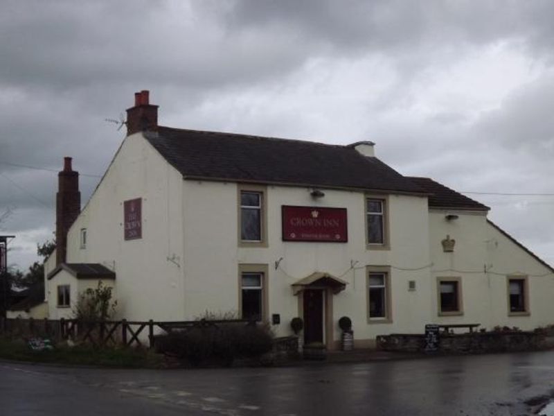 Crown Inn, Broadfield. (Pub, External). Published on 24-05-2014
