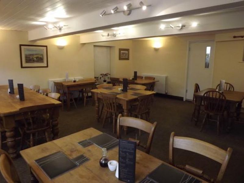 Globe Calthwaite dining area. (Pub, Bar, Restaurant). Published on 15-04-2014
