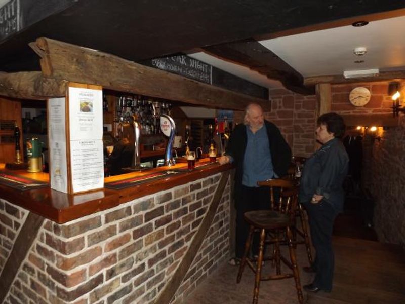 Cross Keys Carleton bar. (Pub, Bar). Published on 14-04-2014