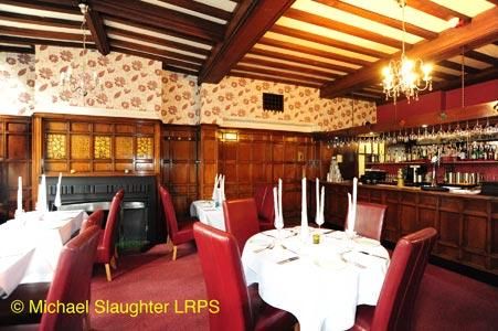(Pub, Restaurant). Published on 26-02-2019