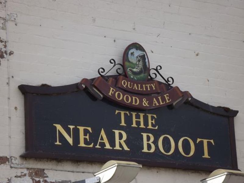 Near Boot Carlisle sign. (Pub, Sign). Published on 26-04-2014