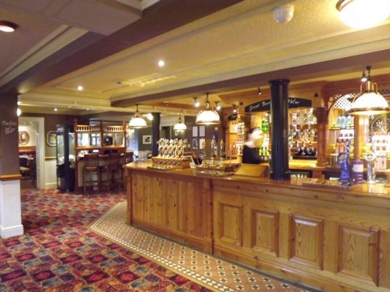 Toby Carvery Carlisle bar. (Pub, Bar). Published on 24-05-2014