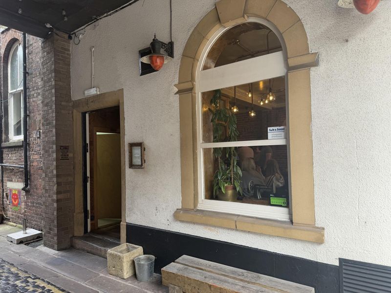 Side entrance. (Pub, External). Published on 19-08-2026