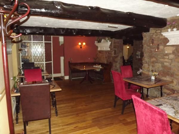 Golden Fleece Ruleholme dining area. (Pub, Bar, Restaurant). Published on 15-04-2014