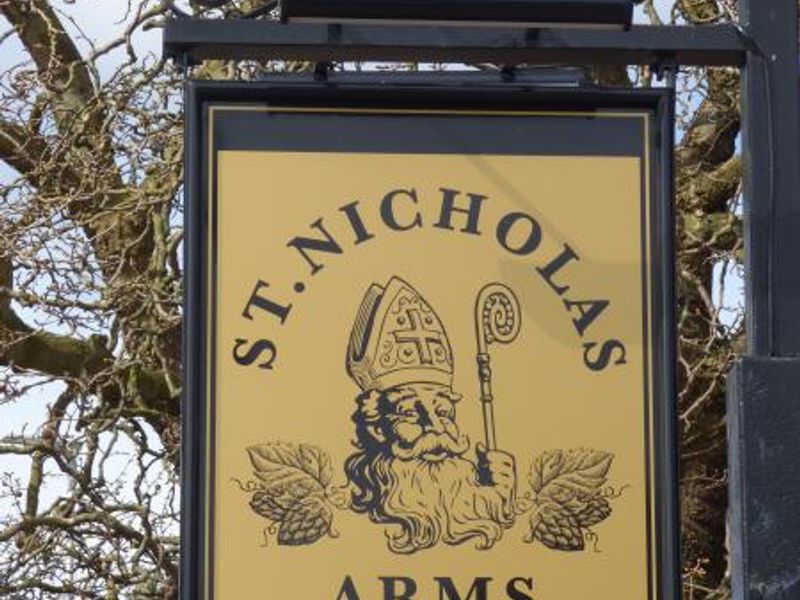 (Pub, Sign). Published on 05-04-2015