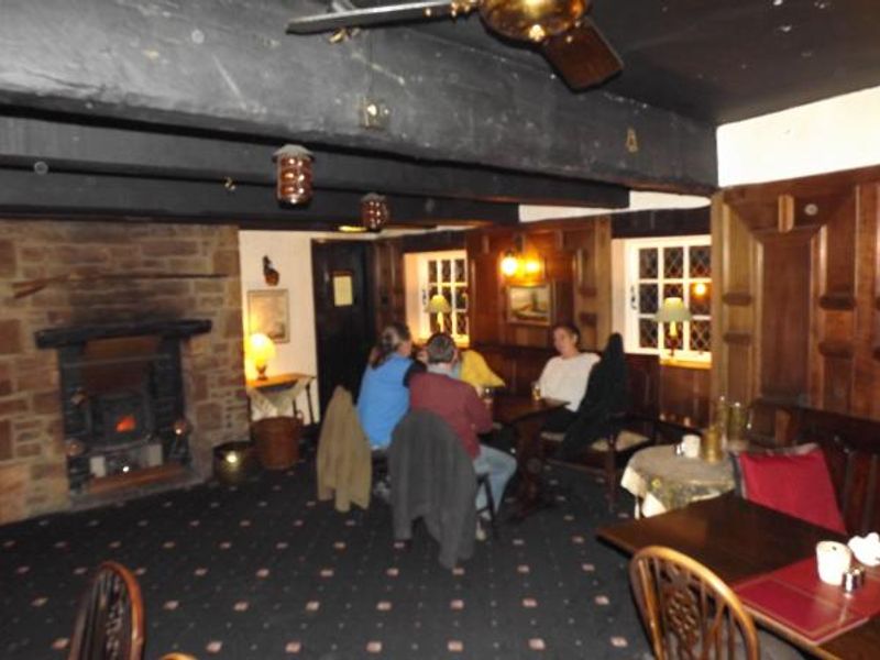String of Horses lunge. (Pub, Bar). Published on 11-05-2014