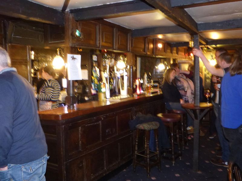 (Pub, Bar, Customers). Published on 12-02-2017