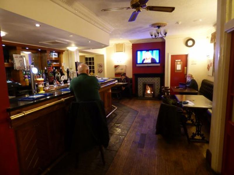 (Pub, Bar). Published on 11-01-2015