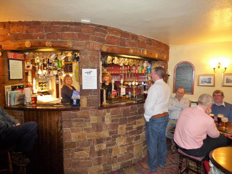 (Pub, Bar). Published on 12-02-2017