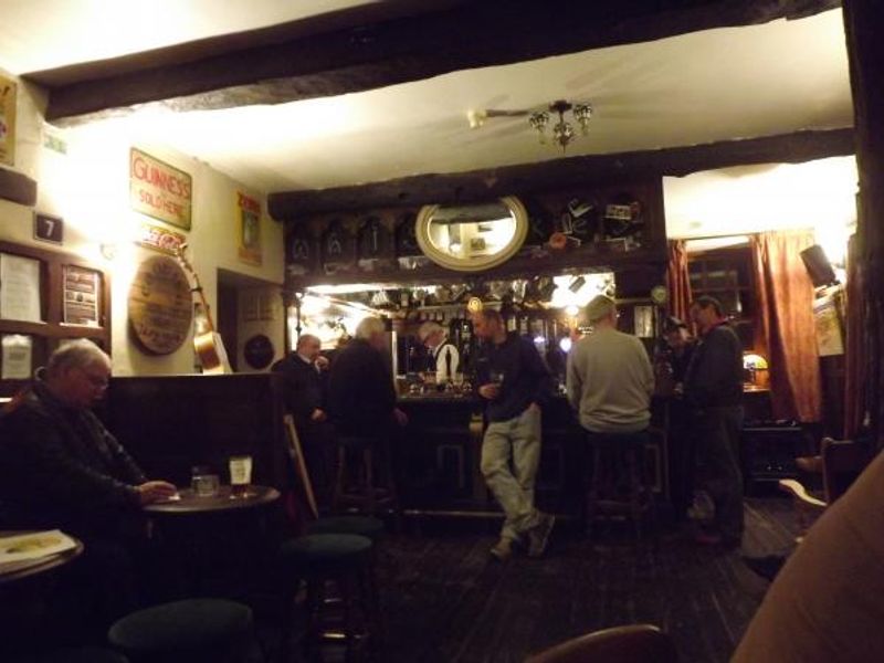 Lion Inn Ireby bar. (Pub, Bar). Published on 25-05-2014