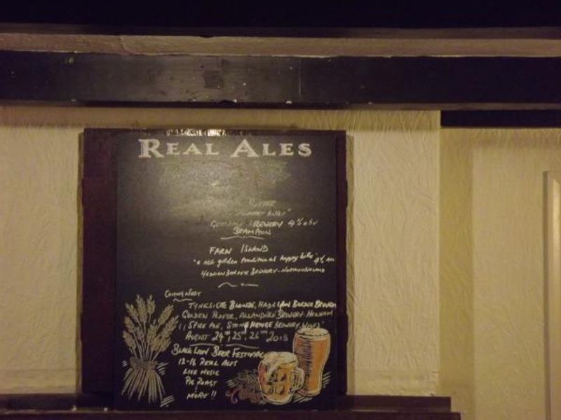 Black Lion Hethersgill beer board. (Pub, Bar). Published on 28-03-2014