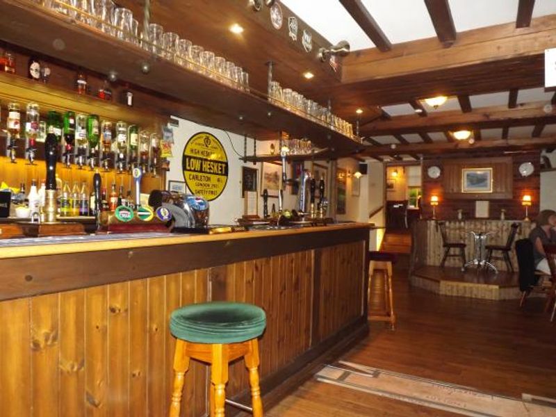 Rose & Crown Low Hesket bar. (Pub, Bar). Published on 11-05-2014