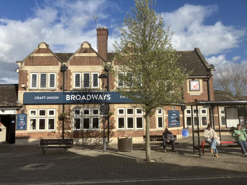 Broadways, Didcot - March 2026. (Pub, External, Key). Published on 05-04-2026