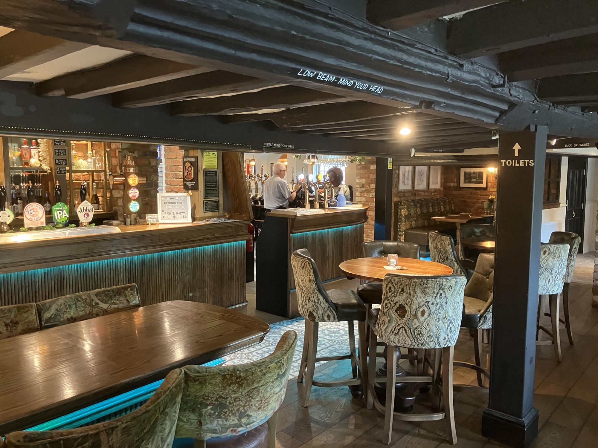 Bell, Crowmarsh Gifford - Bar Area - July 2025. (Bar). Published on 14-08-2025