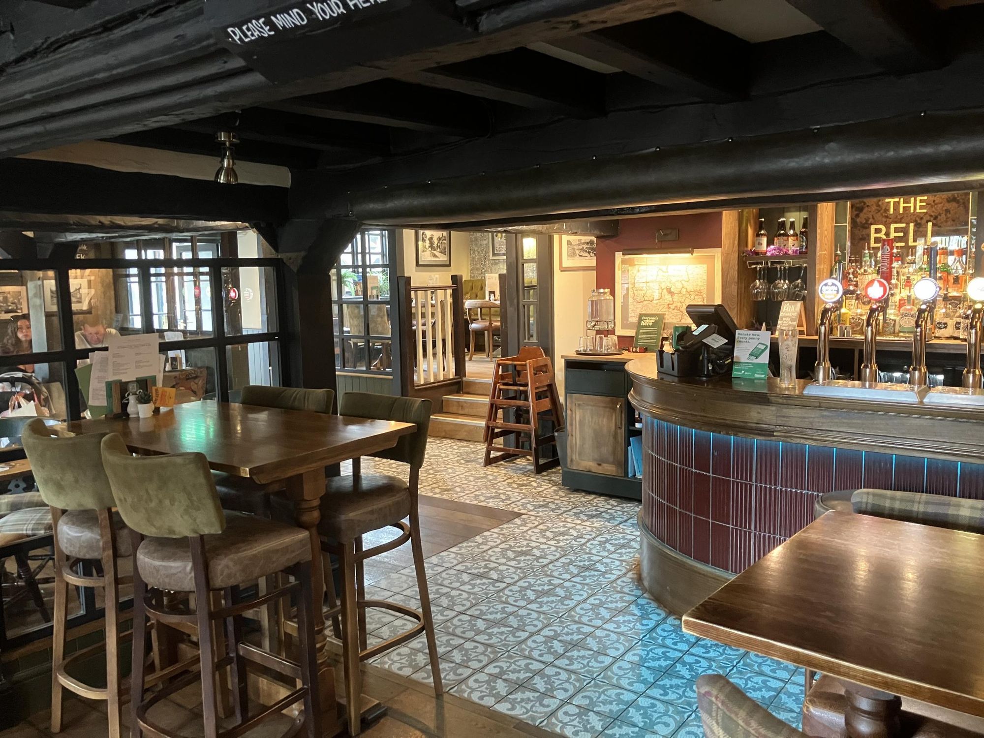 Bell, Crowmarsh Gifford - General Bar Area - July 2025. (Bar). Published on 14-08-2025