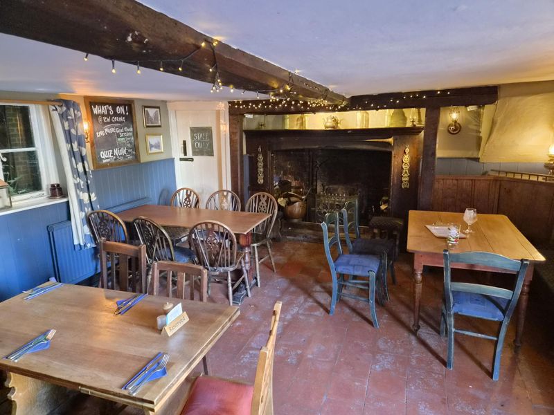 (Pub, Bar). Published on 17-09-2026