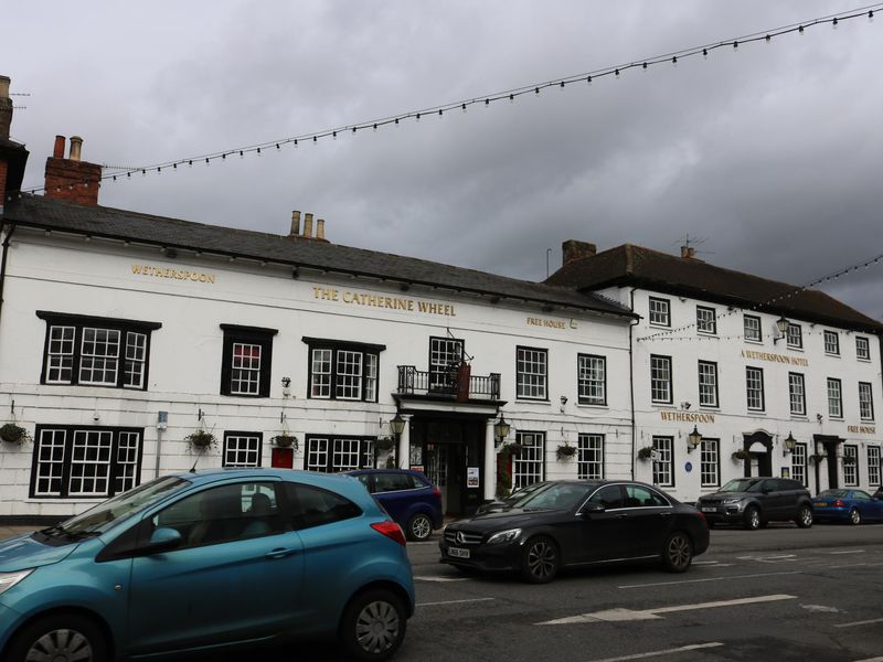 Henley-on-Thames - Catherine Wheel - looking north-east Feb 2026. (Pub, External, Key). Published on 08-04-2026