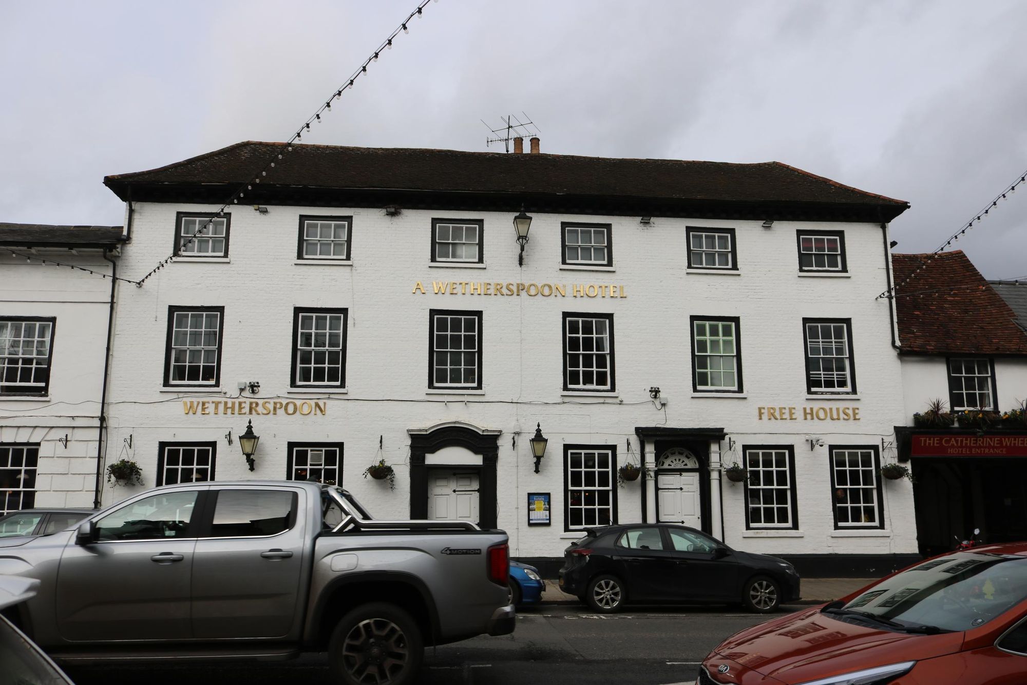 Henley-on-Thames-Catherine Wheel - western block - looking north. (Pub, External). Published on 08-04-2026