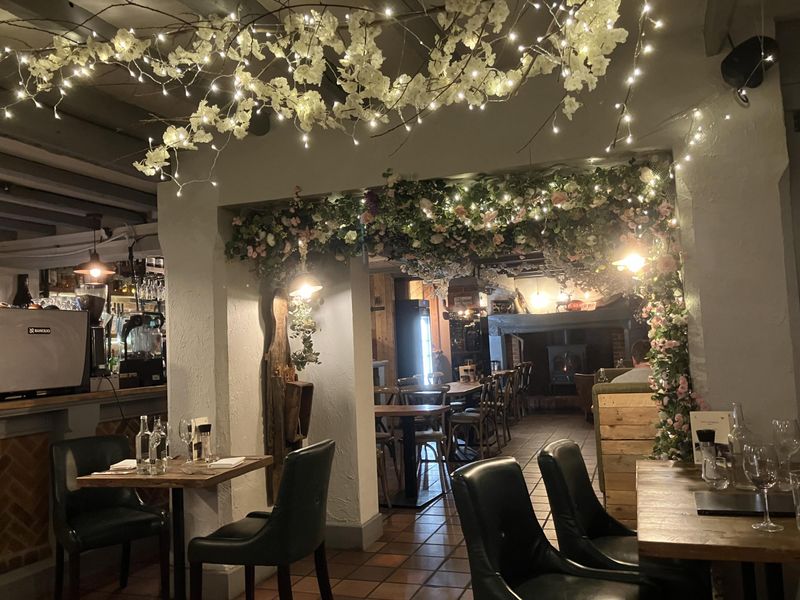 Chequers, Burcot - view from restaurant into bar area - April 20. (Bar, Restaurant). Published on 10-04-2026 