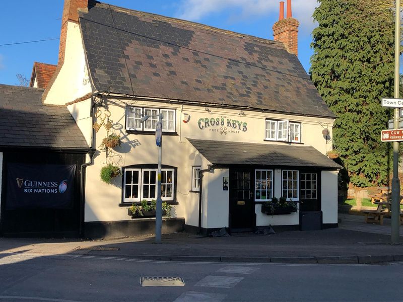 Wallingford - Cross Keys - looking north-east Feb 2023. (Pub, External, Key). Published on 03-03-2023