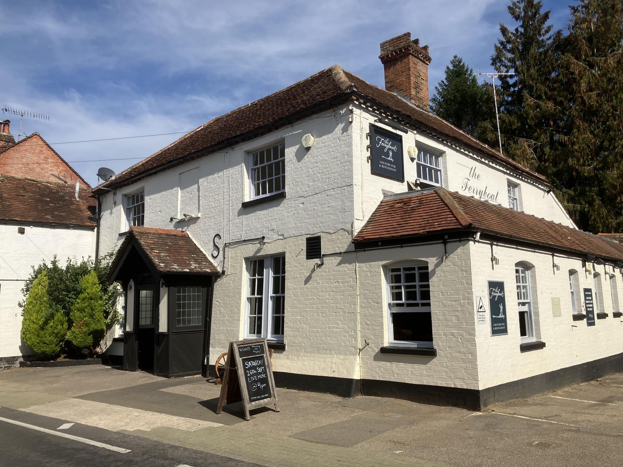 Ferryboat, Whitchurch on Thames - Sept 2026. (Pub, External, Sign, Key). Published on 26-09-2026