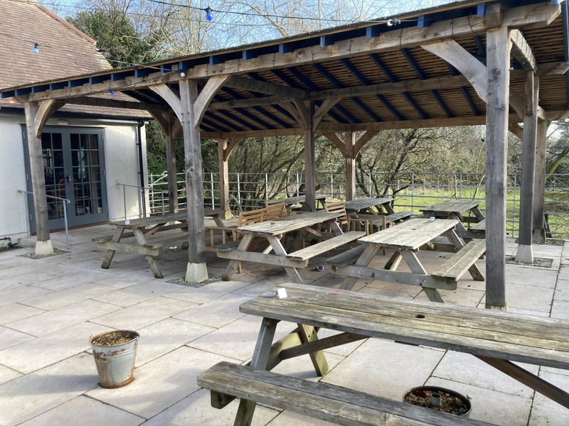 Crown South Moreton patio. (Pub, Garden). Published on 18-02-2025