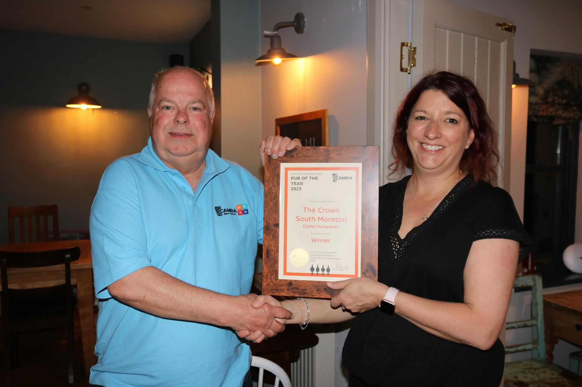 Pub of the Year 2025 presentation (Graham Hards & Di Humphreys) . (Award). Published on 15-05-2025