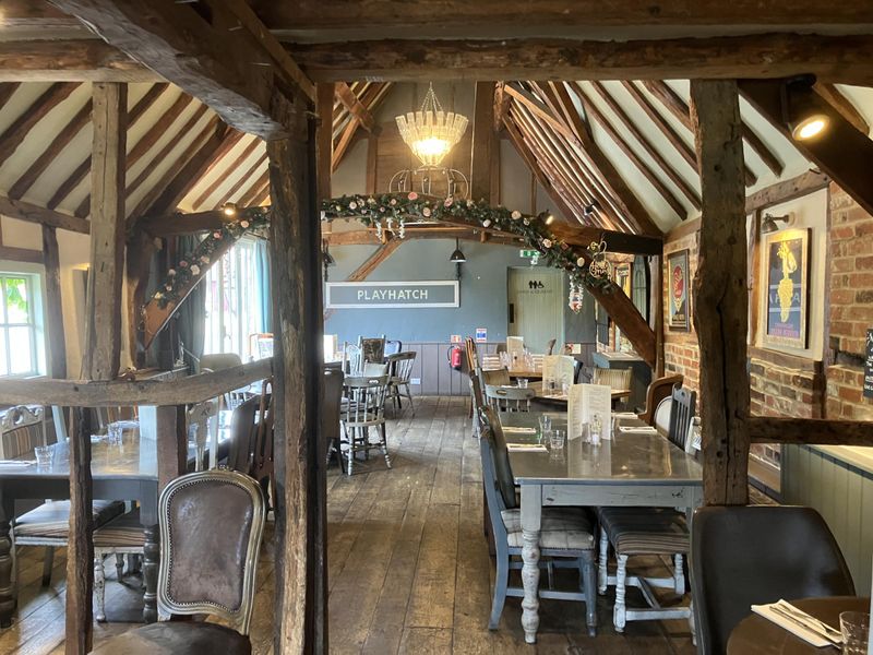 Crown, Playhatch - Barn Dining Room - May 2026. (Restaurant). Published on 05-05-2026 