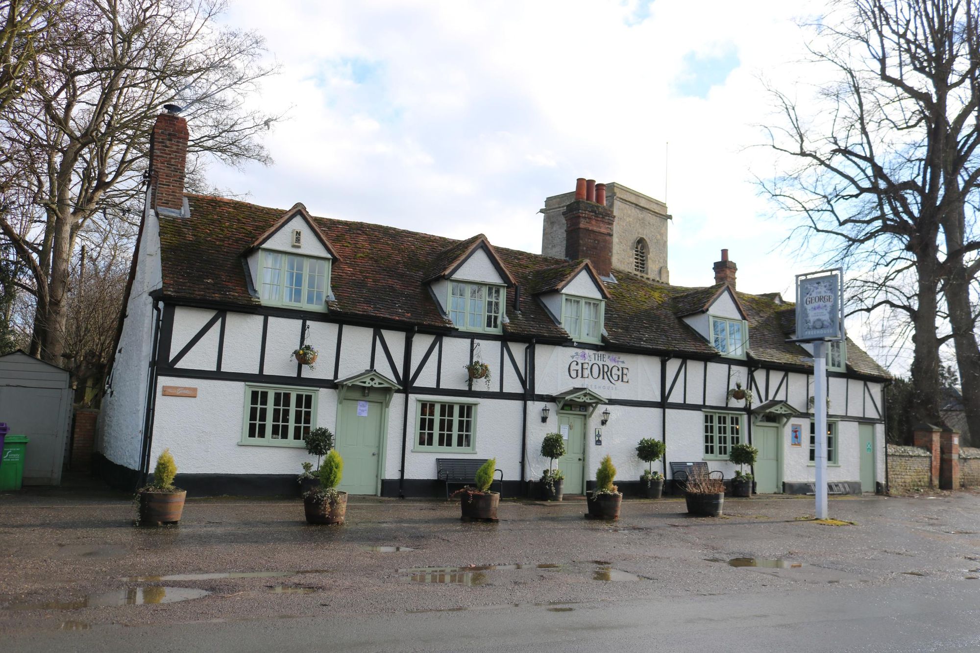 George, Sutton Courtenay - looking south Feb 2023. (Pub, External). Published on 08-03-2023
