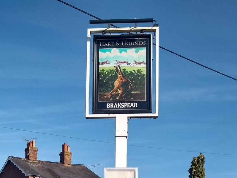 Hare & Hounds, SC - sign from Woodlands Rd side - Oct 2022. (Pub, External, Sign). Published on 16-11-2022 