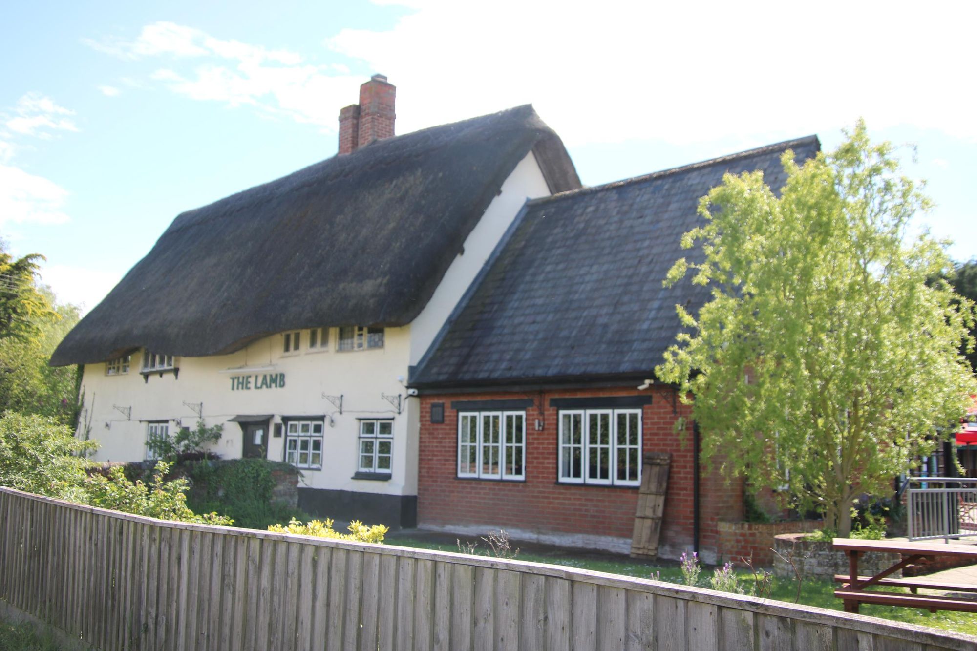 Chalgrove - Lamb - looking south-west - 2021 May. (Pub, External). Published on 17-03-2022