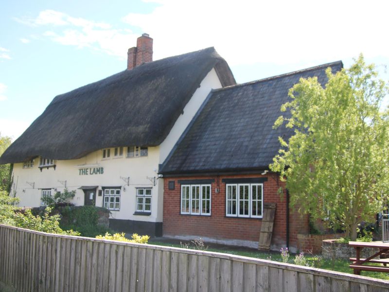 Chalgrove - Lamb - looking south-west - 2021 May. (Pub, External). Published on 17-03-2022 