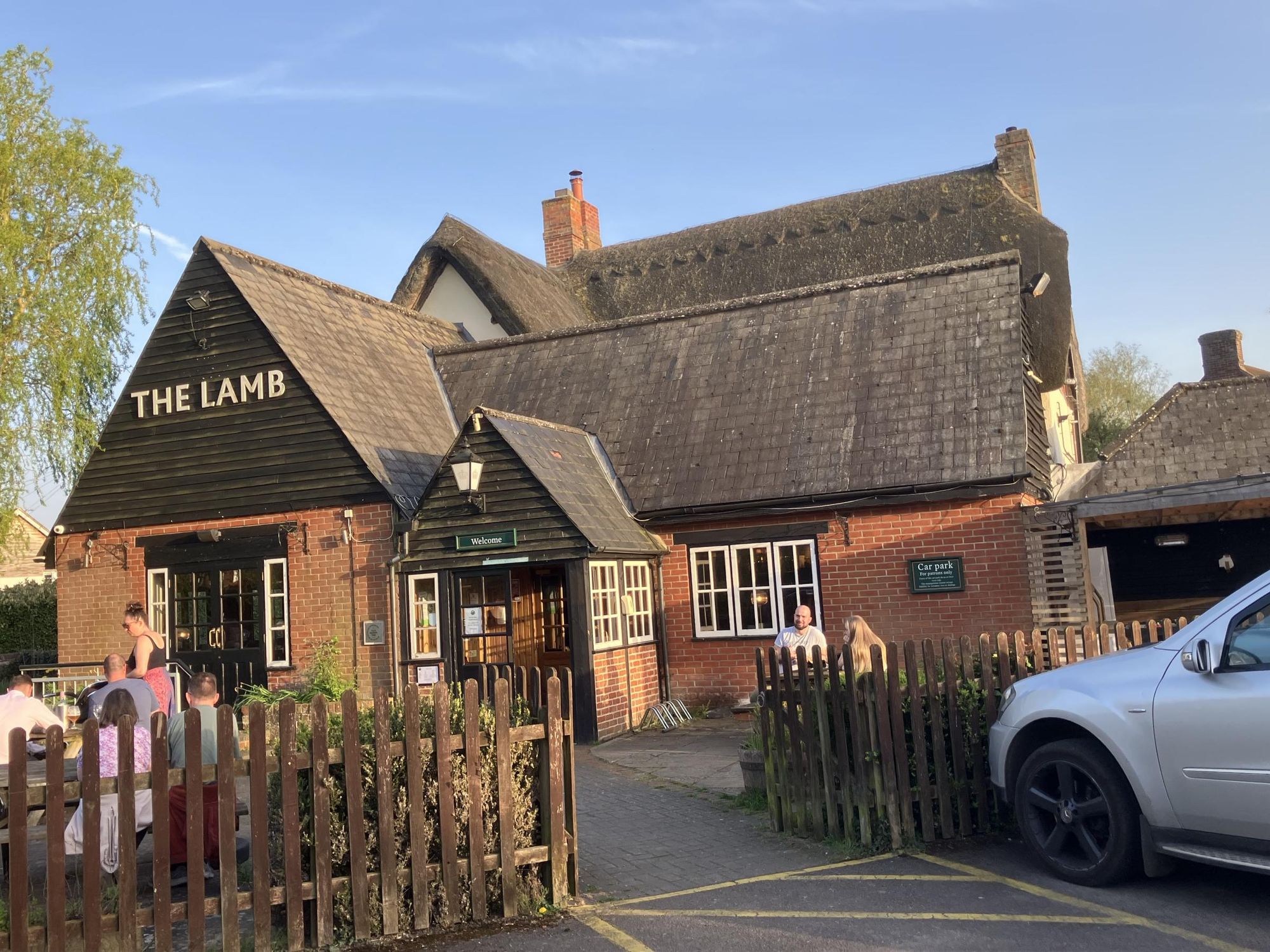 Lamb, Chalgrove - Modern Part of Pub - April 2026. (Pub, External, Key). Published on 13-04-2026