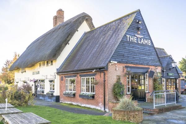 Chalgrove - Lamb - looking south. (Pub, Key). Published on 12-11-2013