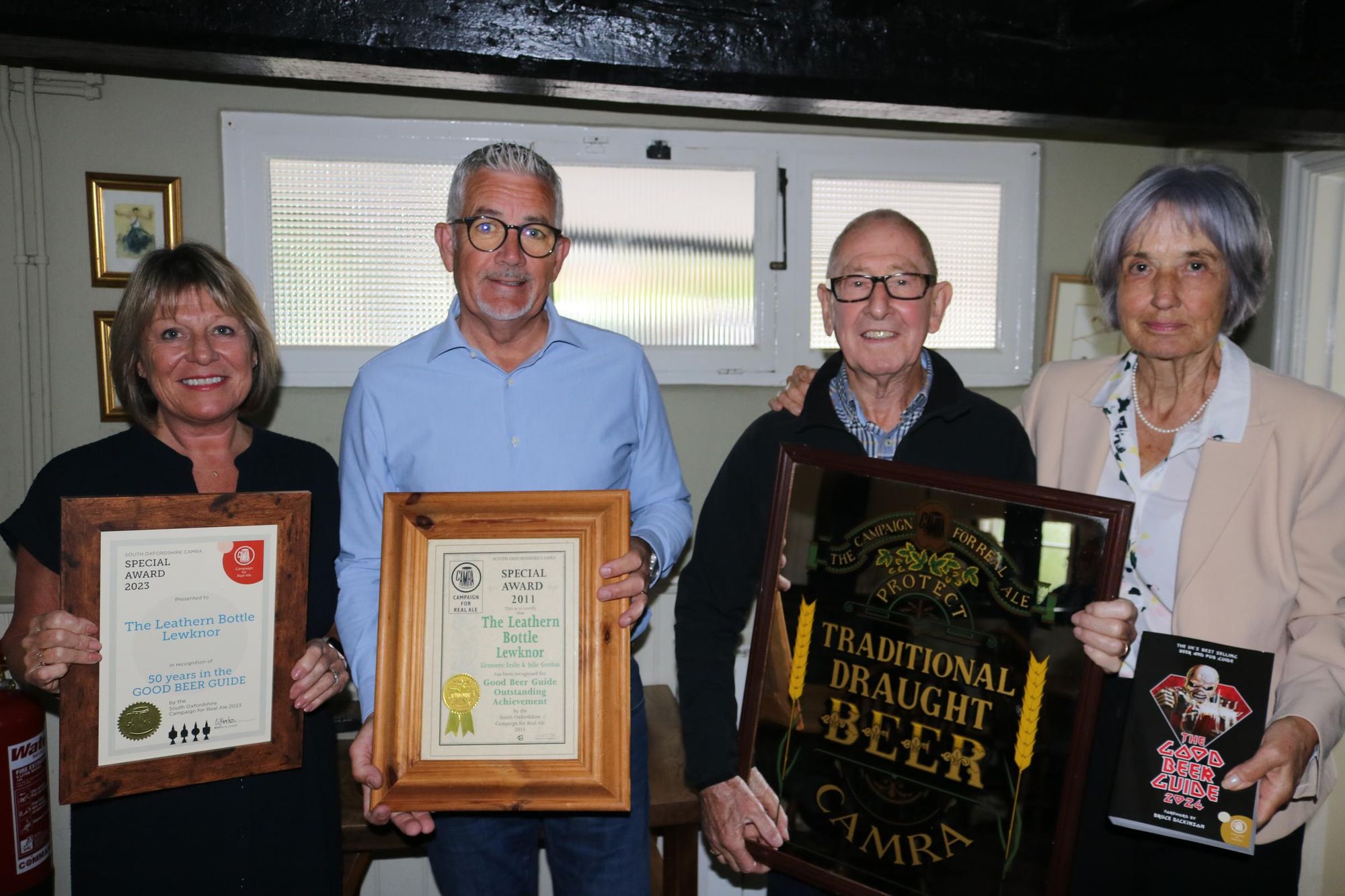 Julie & Les Gordon, Mike & Lesley Fletcher. (Pub, Publican, Award). Published on 02-10-2023