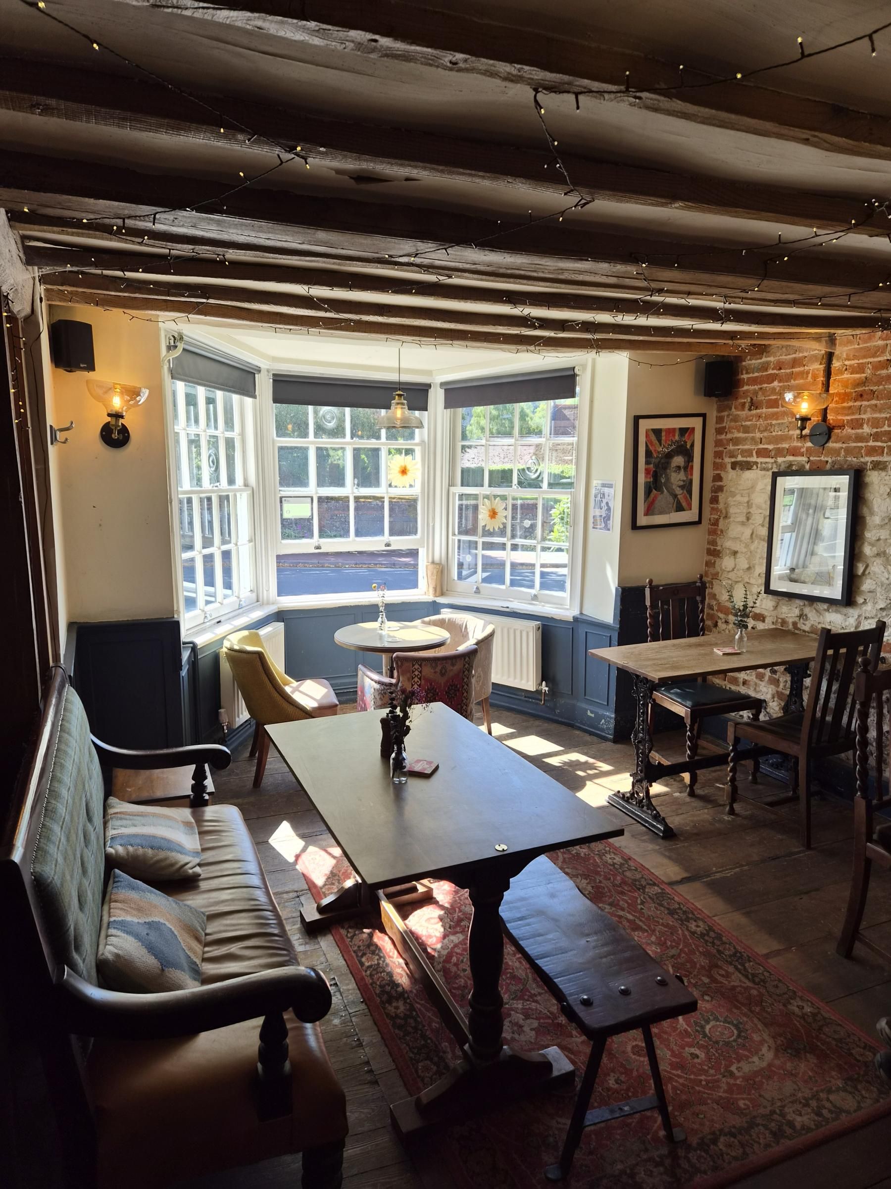 (Pub, Bar). Published on 17-09-2026