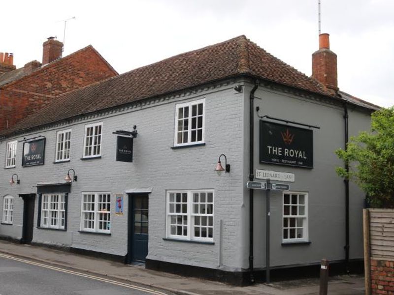 Royal, Wallingford - looking north-east. (Pub, External, Key). Published on 07-05-2023