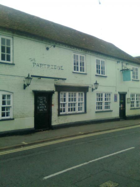 Partridge, Wallingford - looking south-east Nov 2013. (Pub, External). Published on 04-11-2013