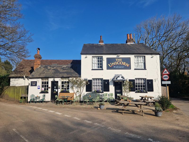 Unicorn, Kingwood Common - pub front - Mar 2024. (Pub, External, Key). Published on 12-03-2024