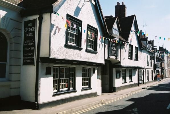 Wallingford - George Hotel - looking east Nov 2014. (Pub, External). Published on 14-11-2013
