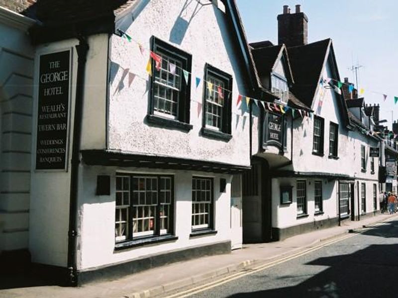 Wallingford - George Hotel - looking east Nov 2014. (Pub, External). Published on 14-11-2013