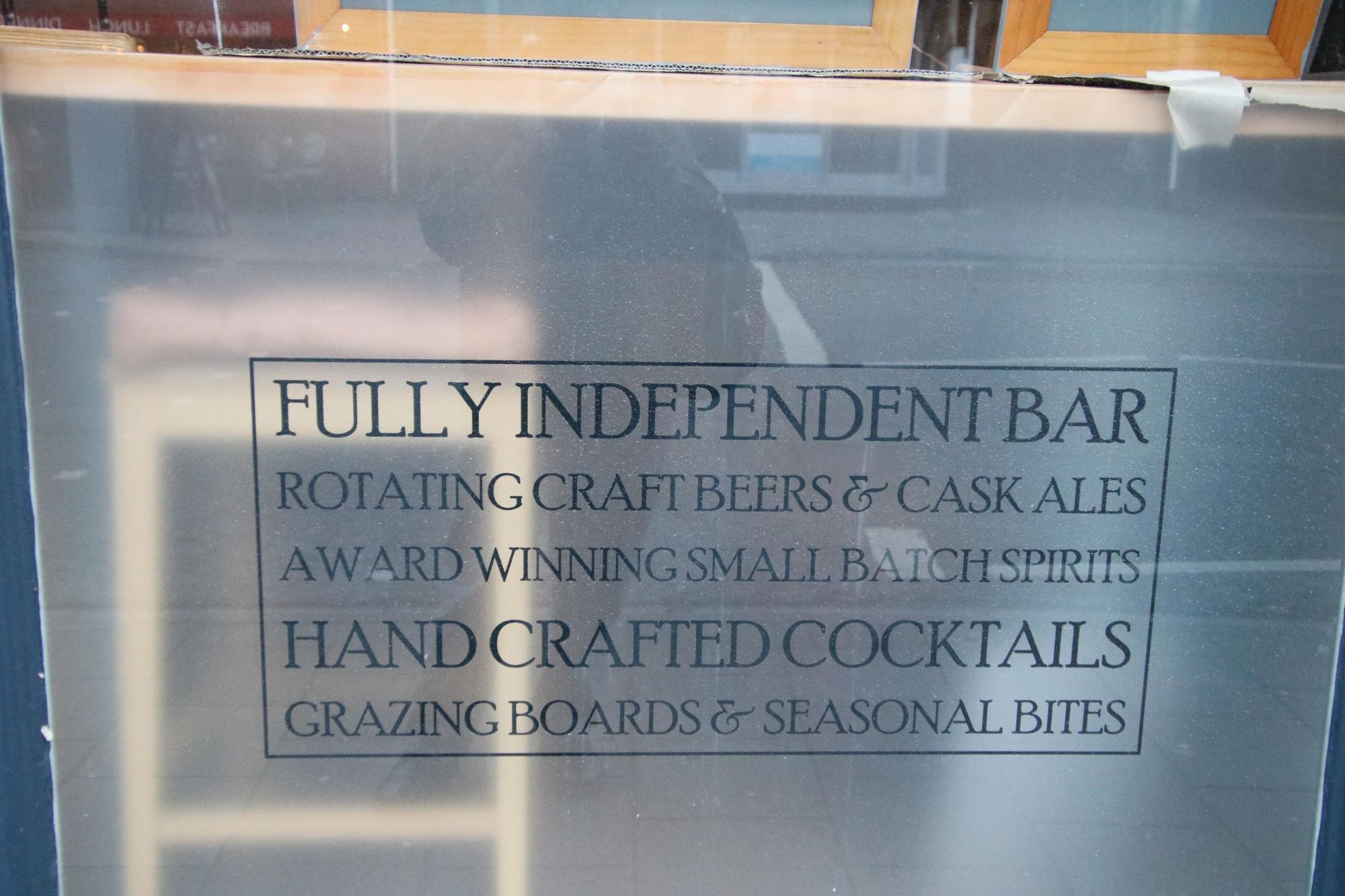 Stable 34, Henley-on-Thames - window sign. (Pub, External). Published on 10-12-2021