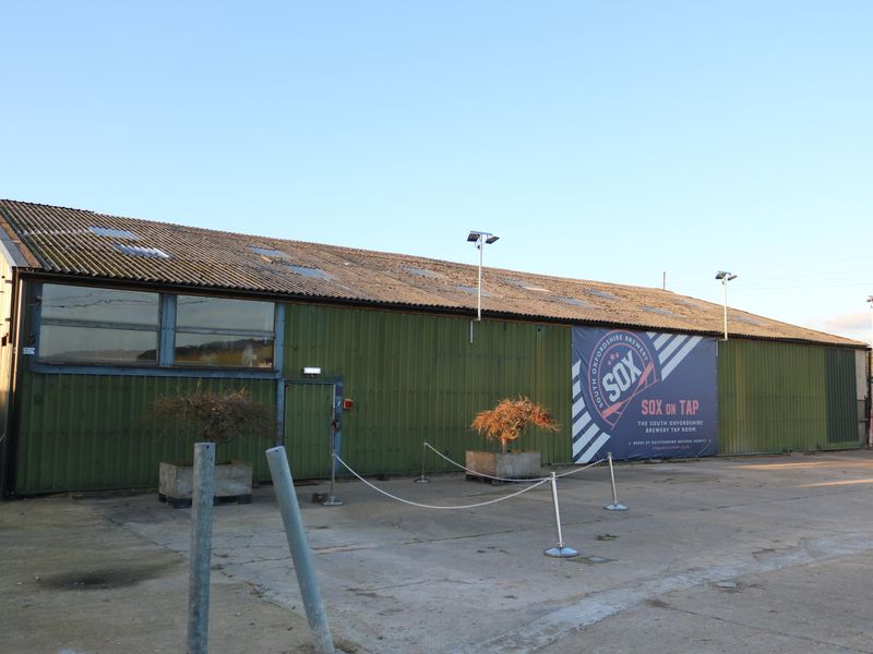 SOX Taproom, Ipsden - looking N Dec 2022. (Pub, External). Published on 15-12-2022 