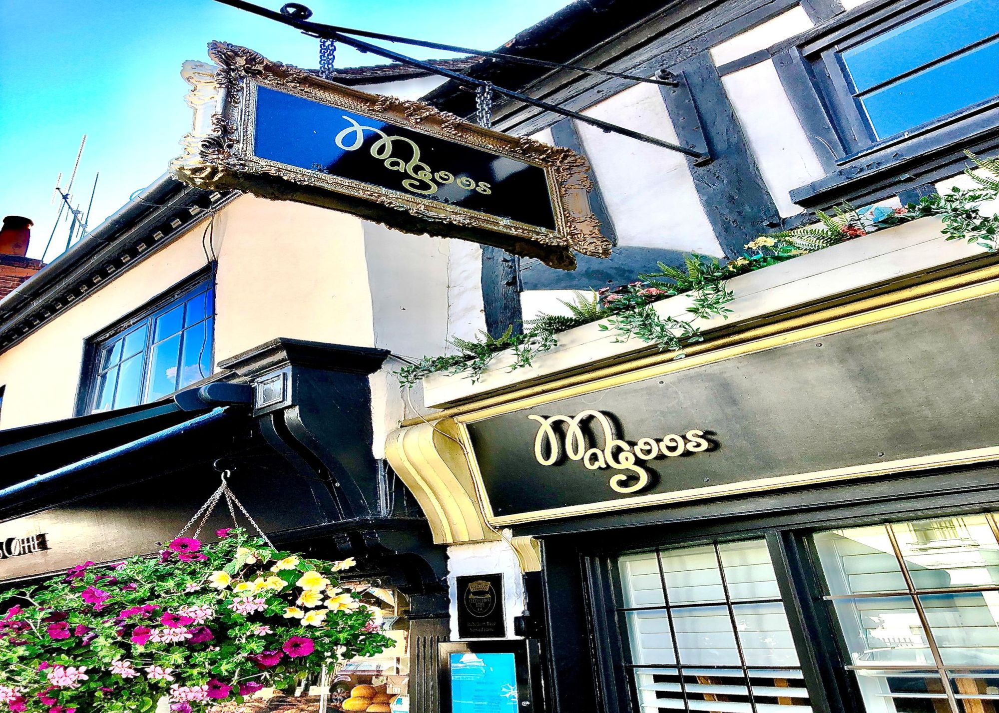 Magoos, Henley-on-Thames - looking south-east Oct 2022. (Pub, External, Key). Published on 10-11-2022