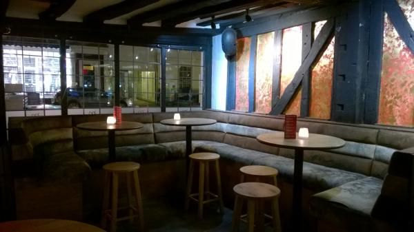 (Pub, Bar). Published on 26-02-2014