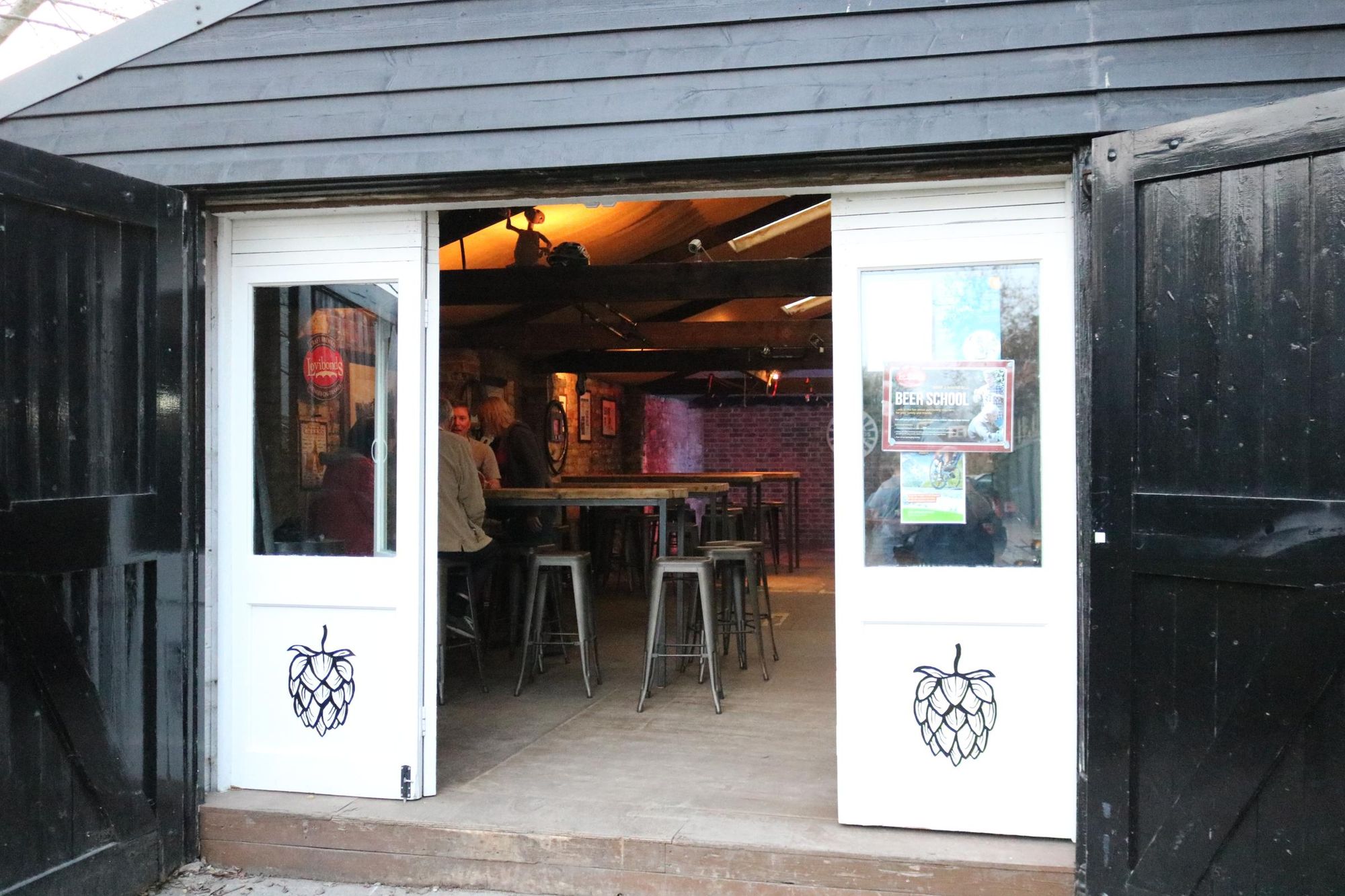Lovibonds Tasting Room, Henley-on-Thames - looking N Mar 2019. (Pub, External). Published on 08-05-2023