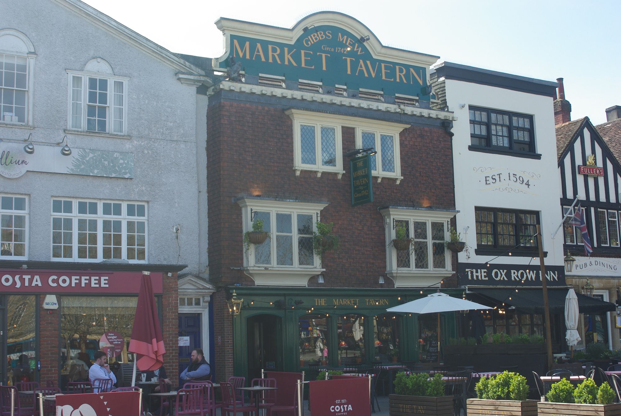Market Tavern, Salisbury (Photo: Geoff Marsh - 09/04/2025). (Pub, External). Published on 09-04-2025