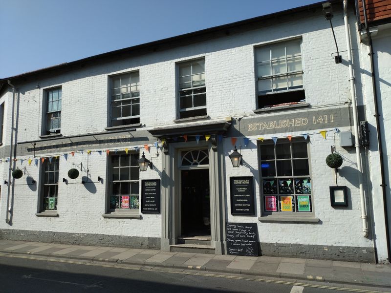 Old Ale & Coffee House, Salisbury (Photo: Andrew Ward –12/08/25). (Pub, External, Key). Published on 12-08-2025