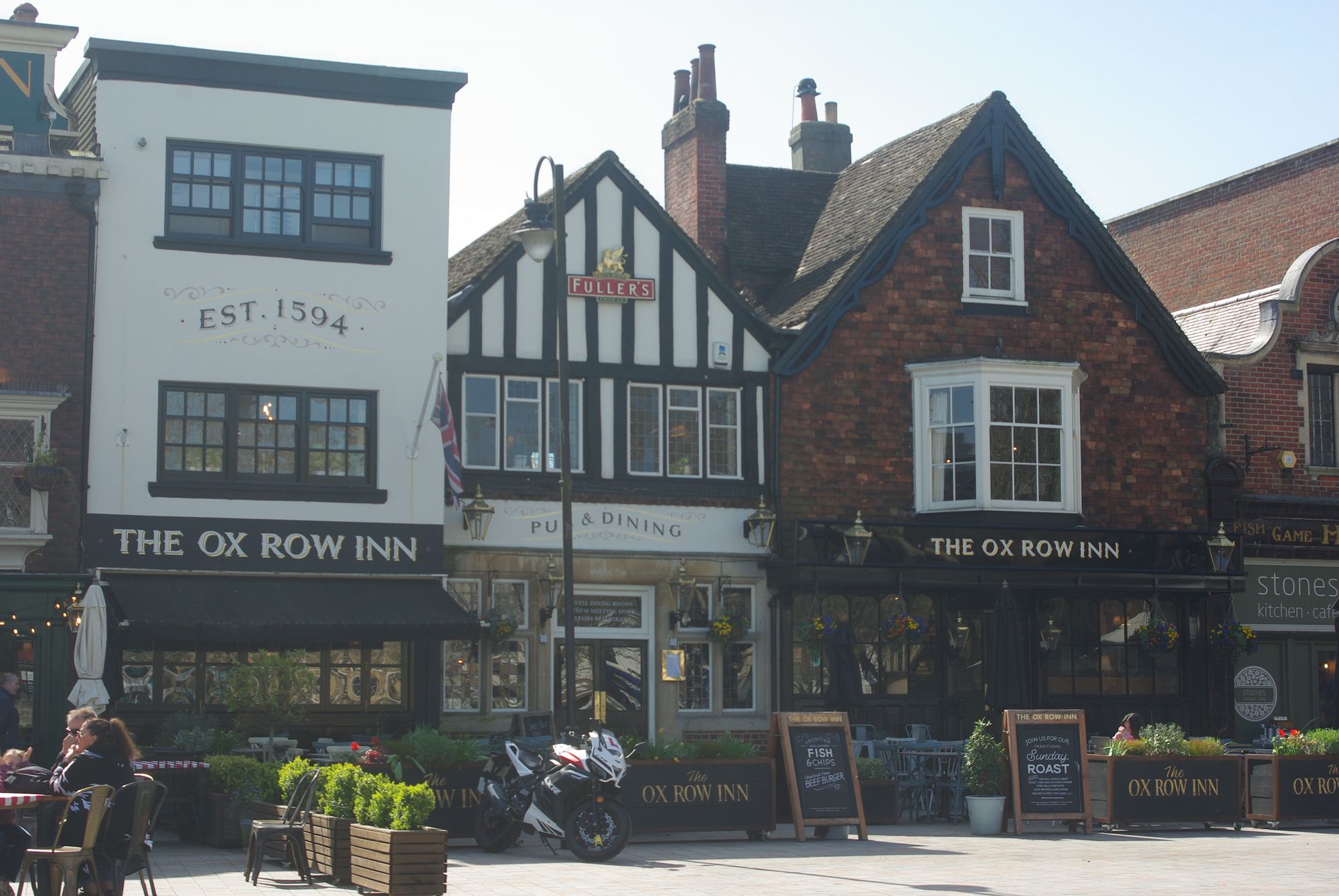 Ox Row Inn, Market Place side (Photo: Geoff Marsh - 09/04/2025). (Pub, External). Published on 09-04-2025