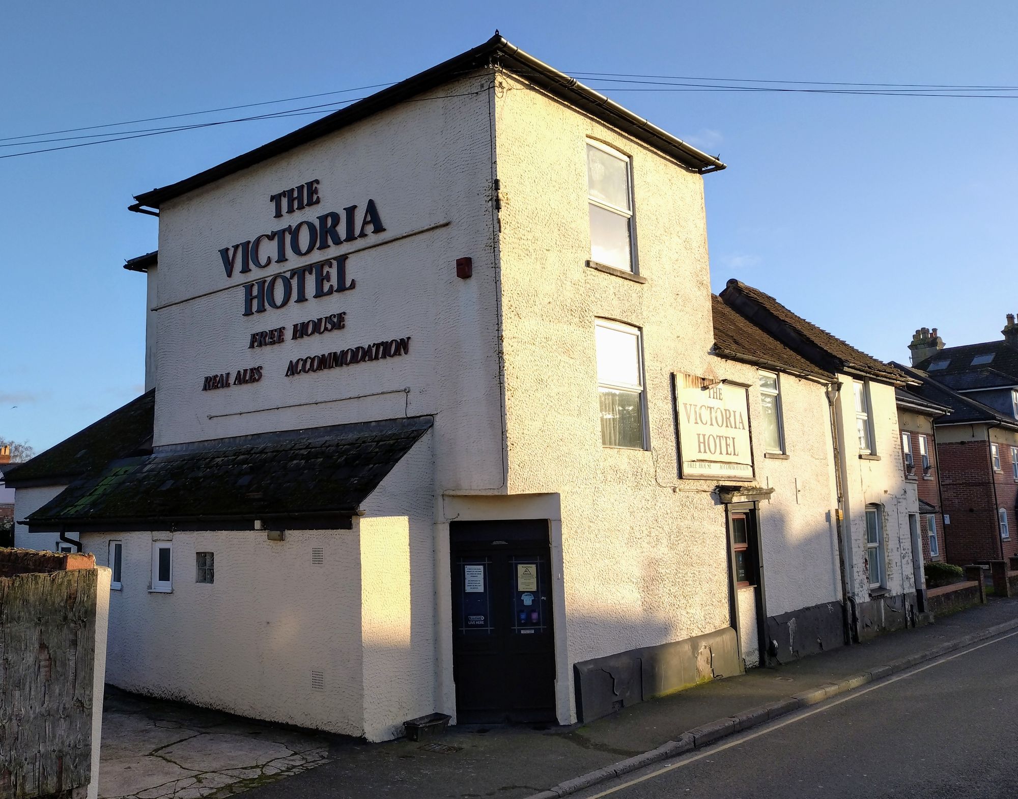Victoria Hotel, Salisbury (Photo: Andrew Ward – 11/10/2024). (Pub, External, Key). Published on 12-08-2025